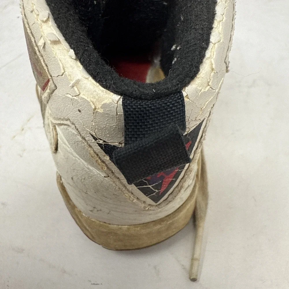 Vintage 1991 Nike Baby Air Jordan Shoes Red White Size 4